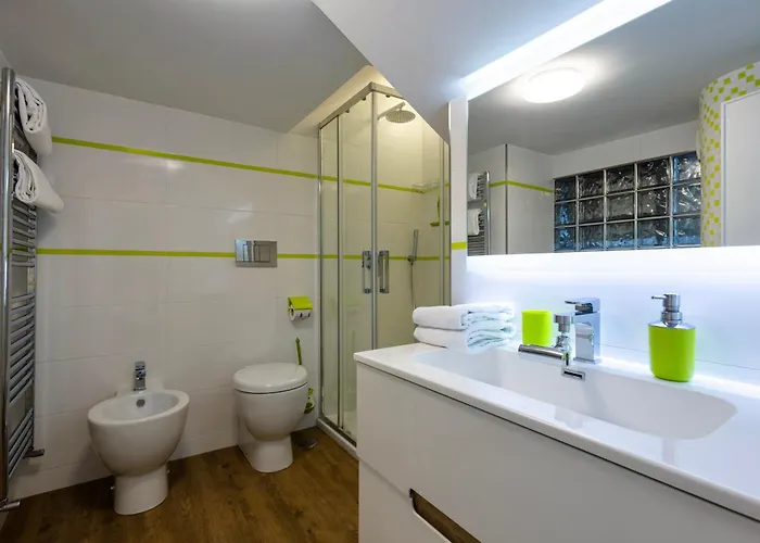 Apartment Anna Delizioso Giardino Nel Cuore Di *