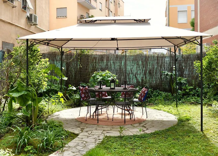 Anna Delizioso Giardino Nel Cuore Di דירה